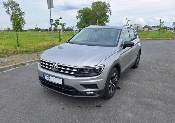 Volkswagen Tiguan cena 89800 przebieg: 71100, rok produkcji 2019 z Krotoszyn małe 79